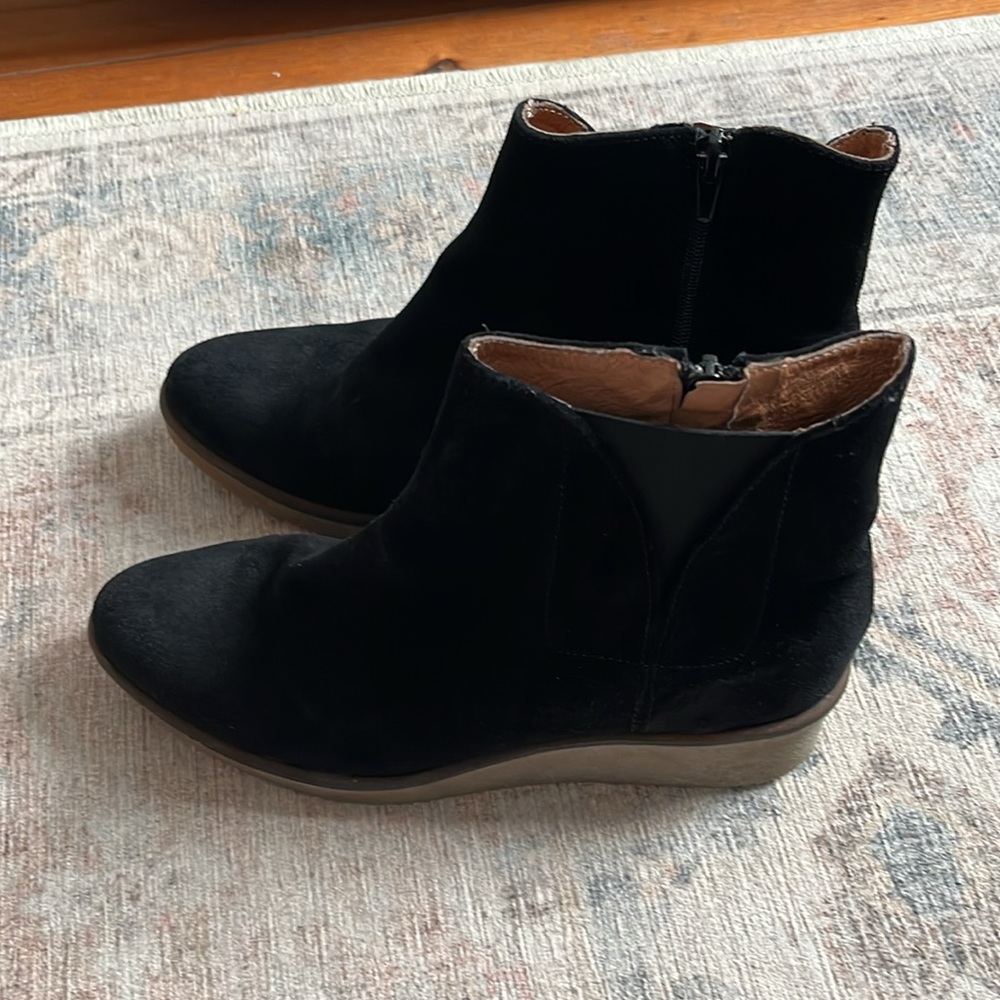 Matt Bernson suede booties